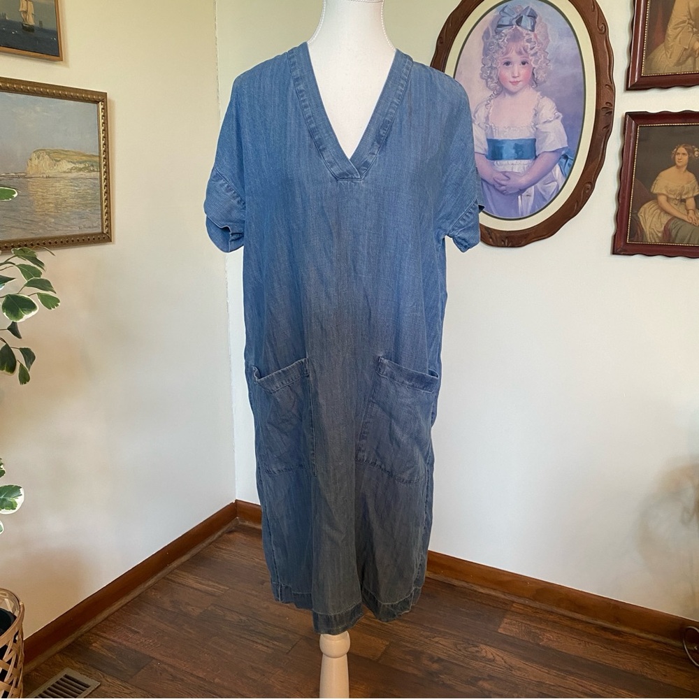 LOFT Blue Chambray V-Neck Shift Dress